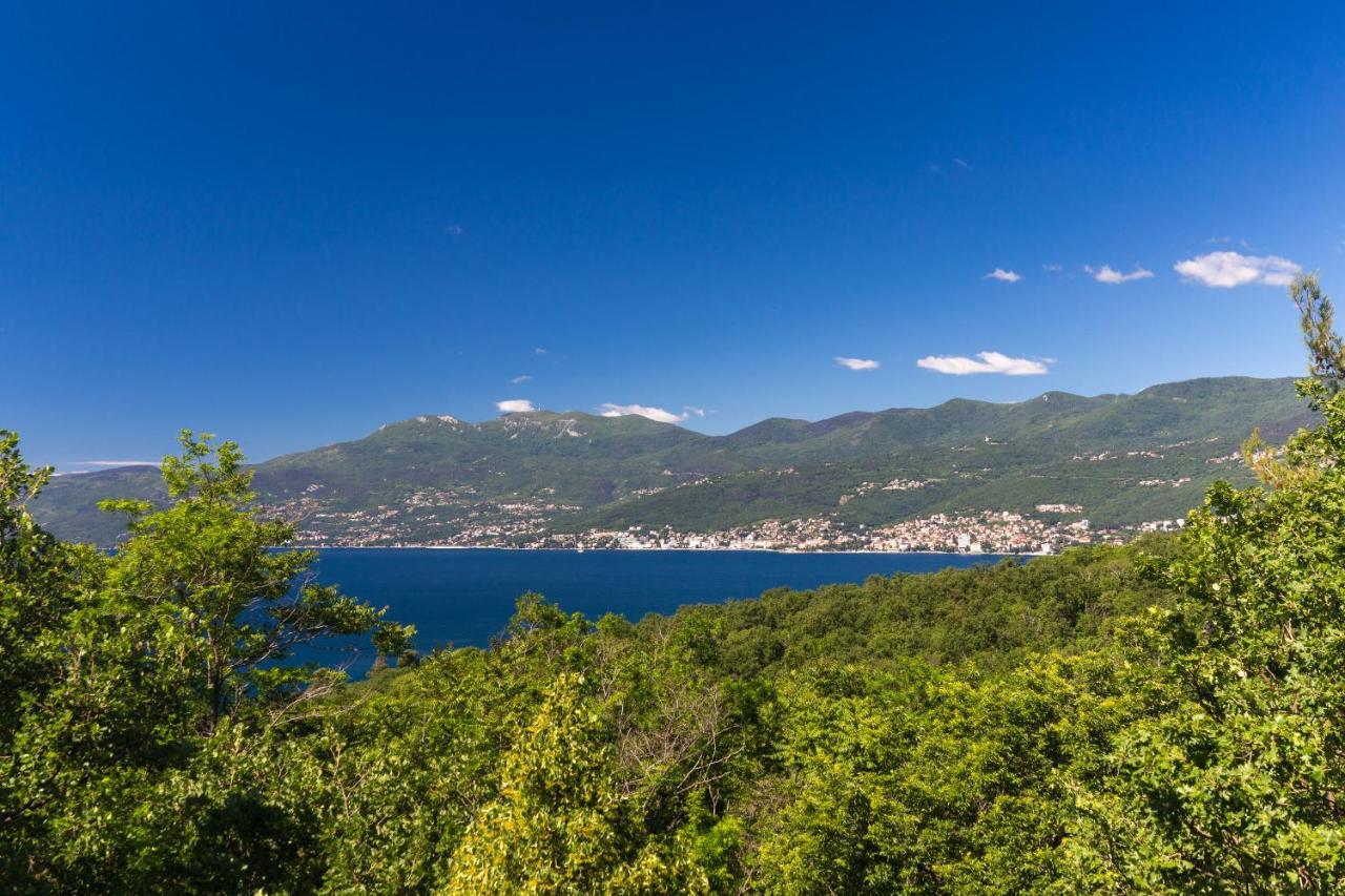 Deluxe Sea View Apartment Mate Balote Rijeka Extérieur photo