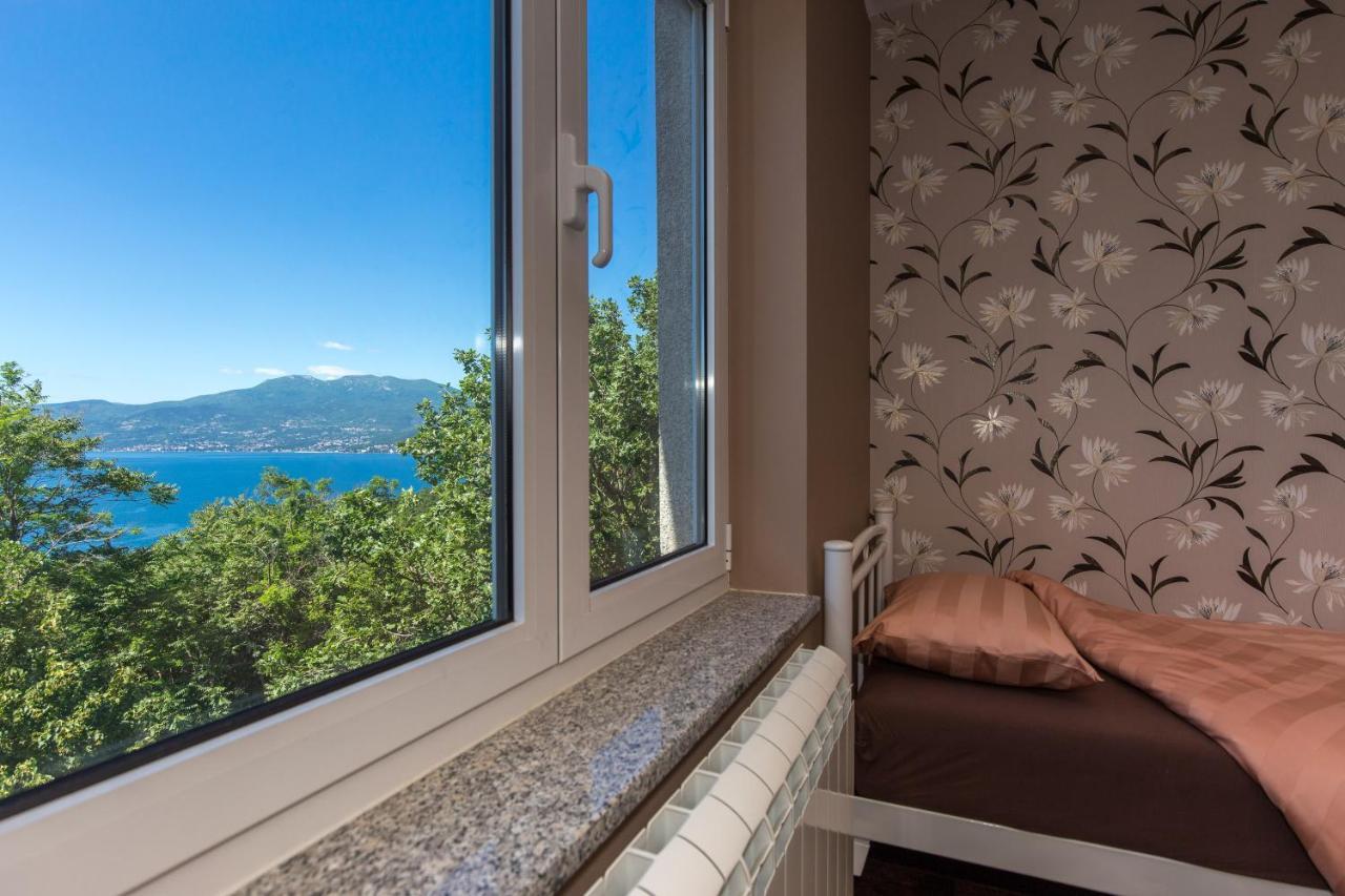 Deluxe Sea View Apartment Mate Balote Rijeka Extérieur photo